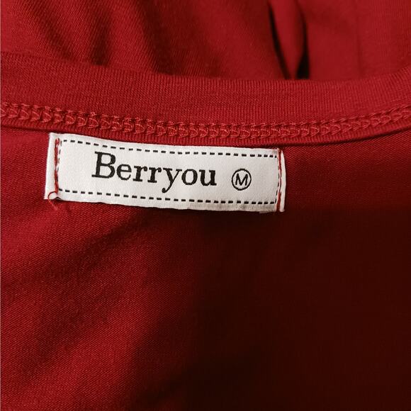 Berryou Red V Neck Midi Dress NWOT Size Medium - Picture 6 of 8